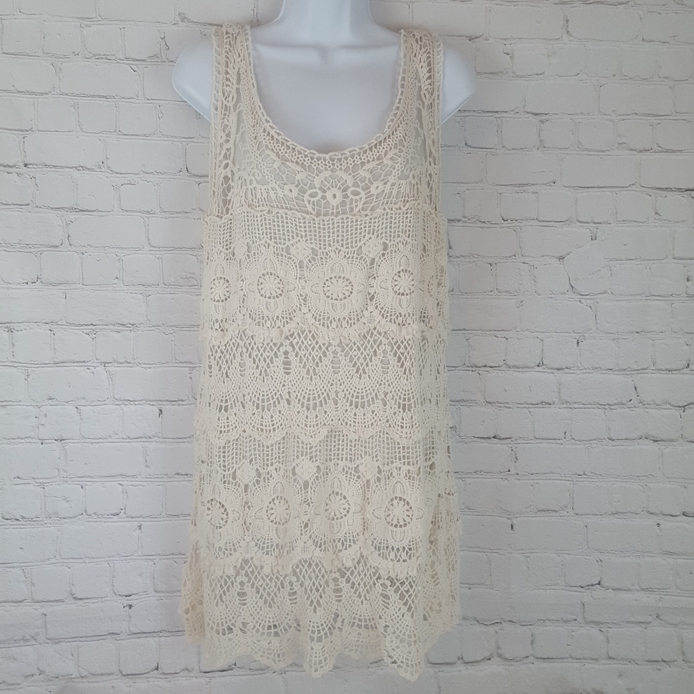 (XL) Fully Lined Crochet Tunic Tank